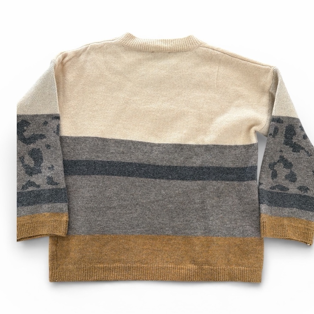 Mystree Colorblock Crewneck Sweater Size Large Leopard Print Sleeves Brown/Gray - Picture 2 of 5